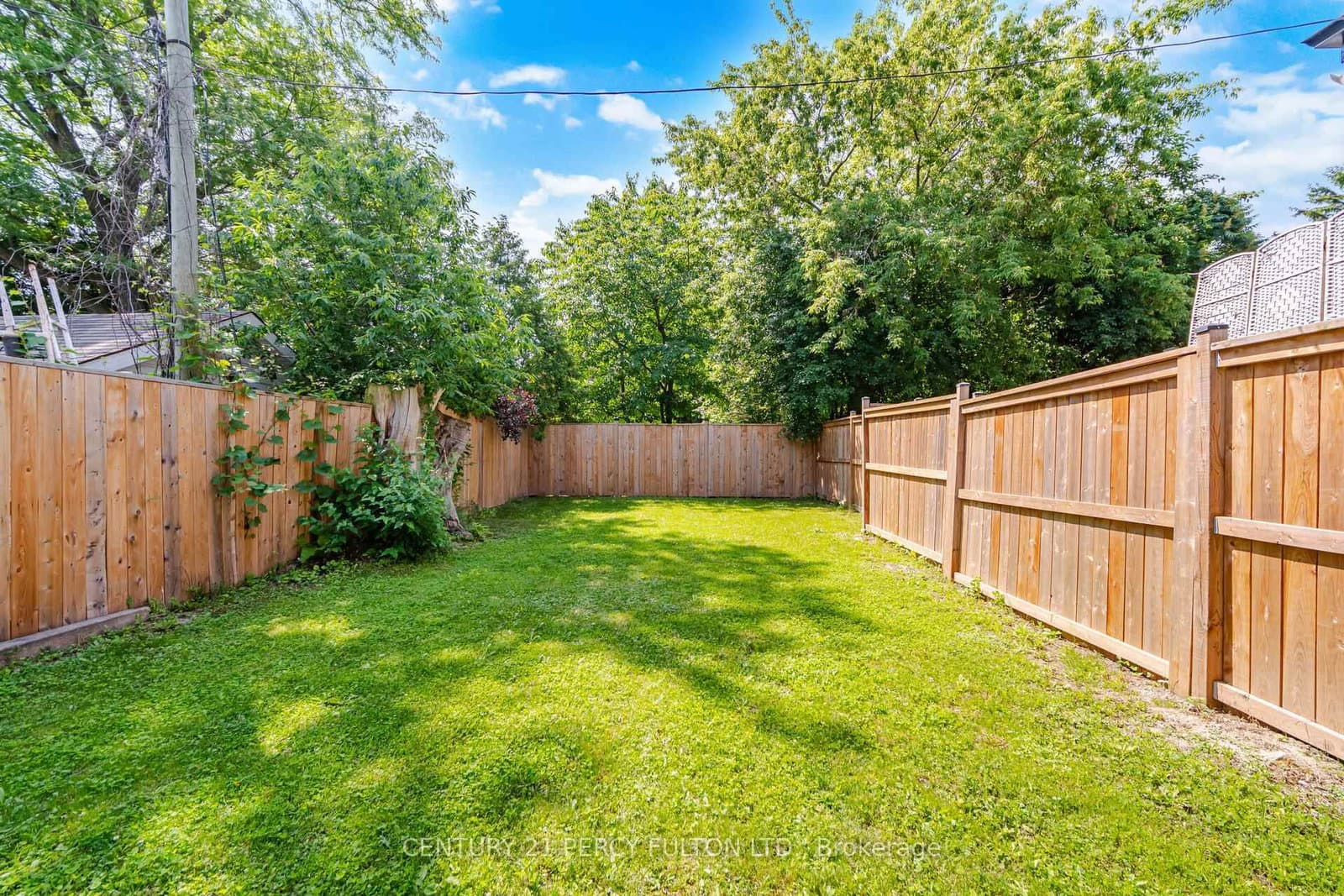 195 Danforth Road thumbnail 48
