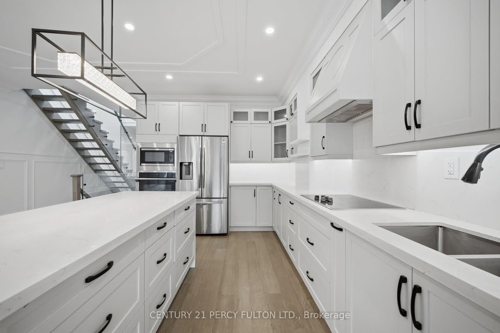 195 Danforth Road thumbnail 9