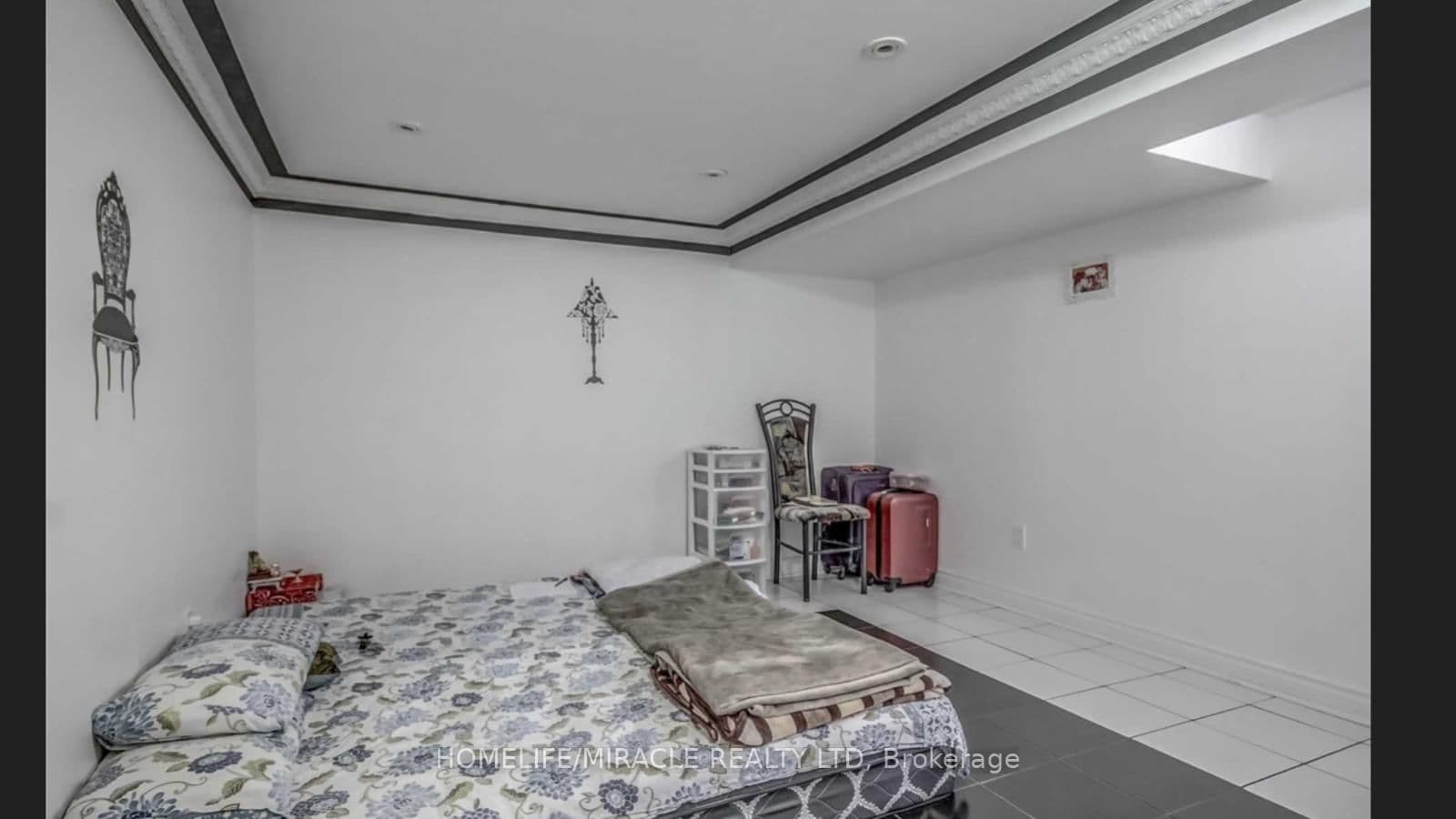 697 Brimorton Drive thumbnail 3