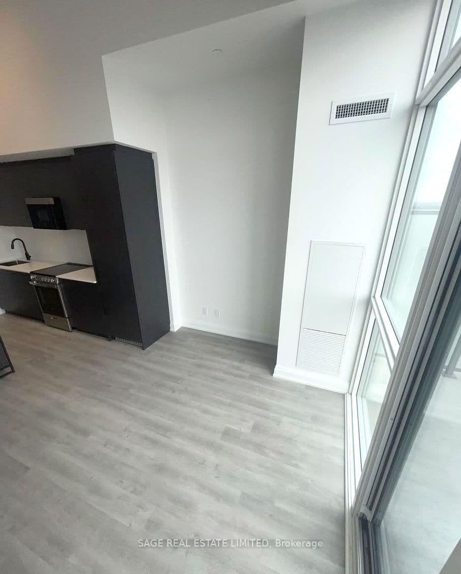 2369 Danforth Avenue, Unit 1006 thumbnail 9