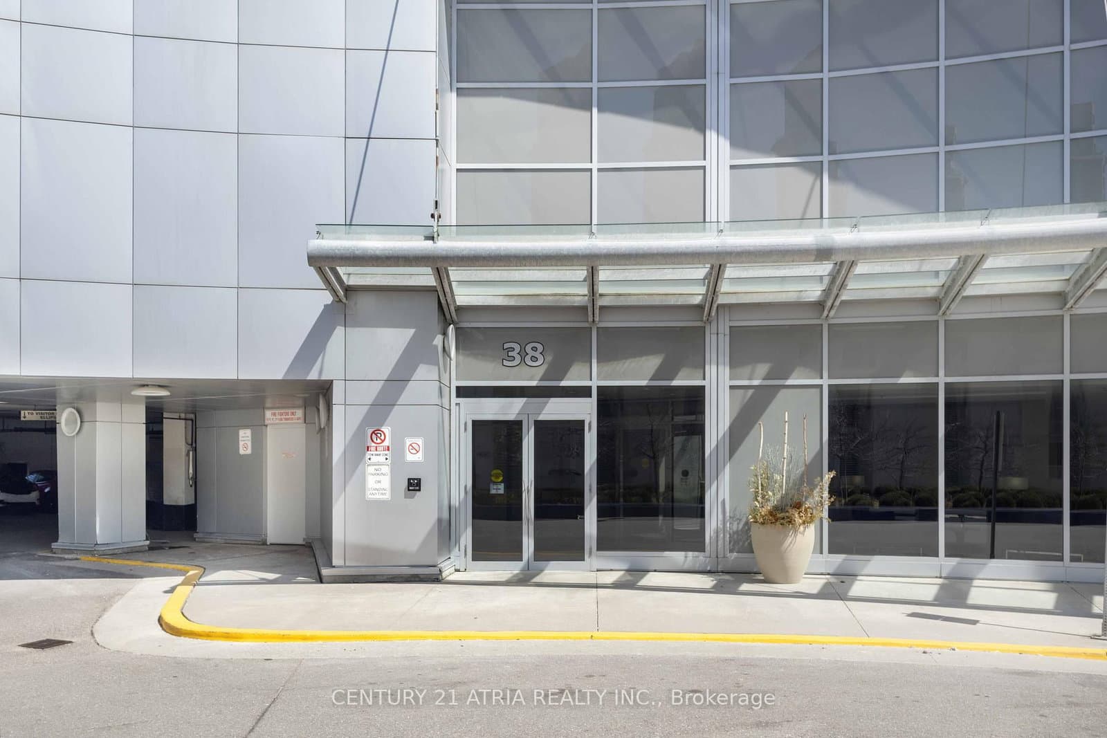 38 Lee Centre Drive, Unit 2910 thumbnail 4