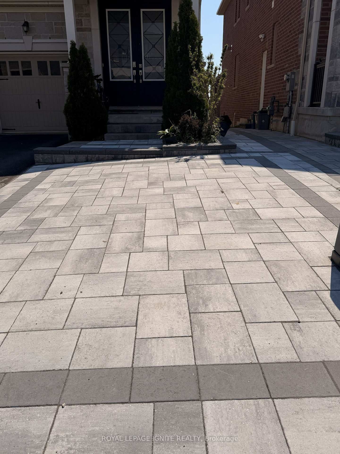 2625A Cerise Manor, Unit Bsmt thumbnail 2
