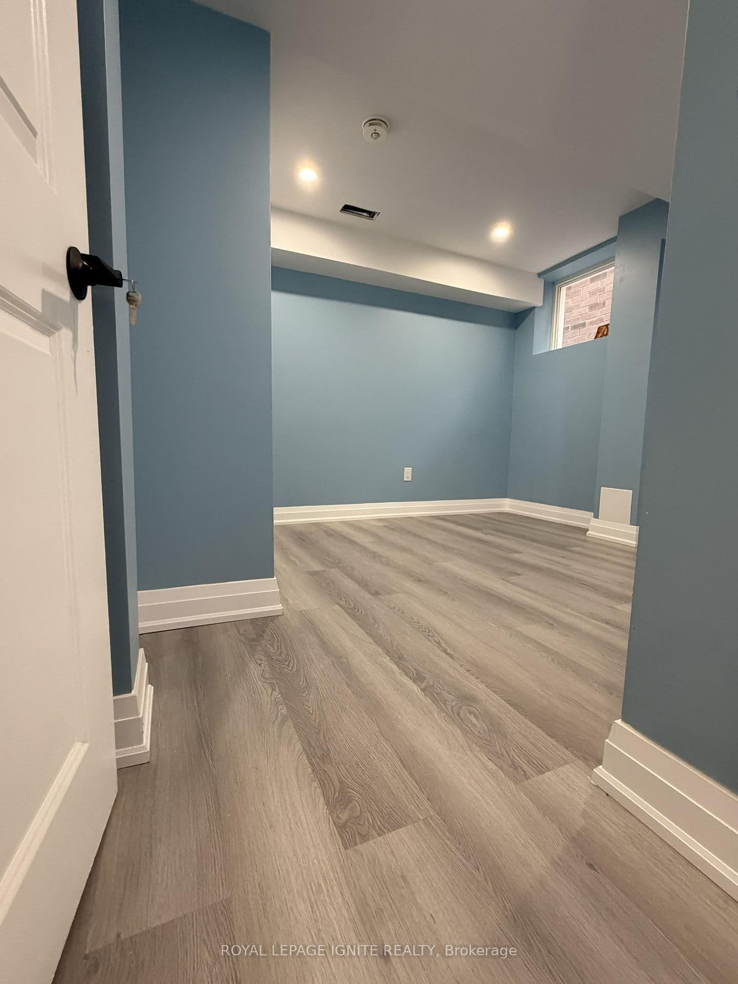 2625A Cerise Manor, Unit Bsmt thumbnail 9
