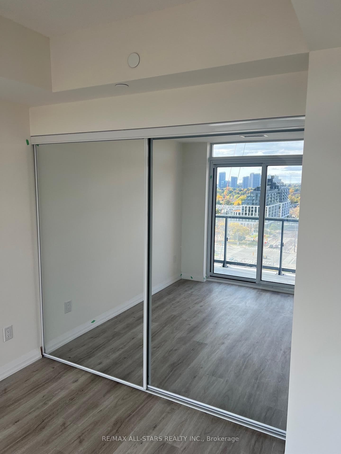 3270 Sheppard Avenue E, Unit 1430 thumbnail 7