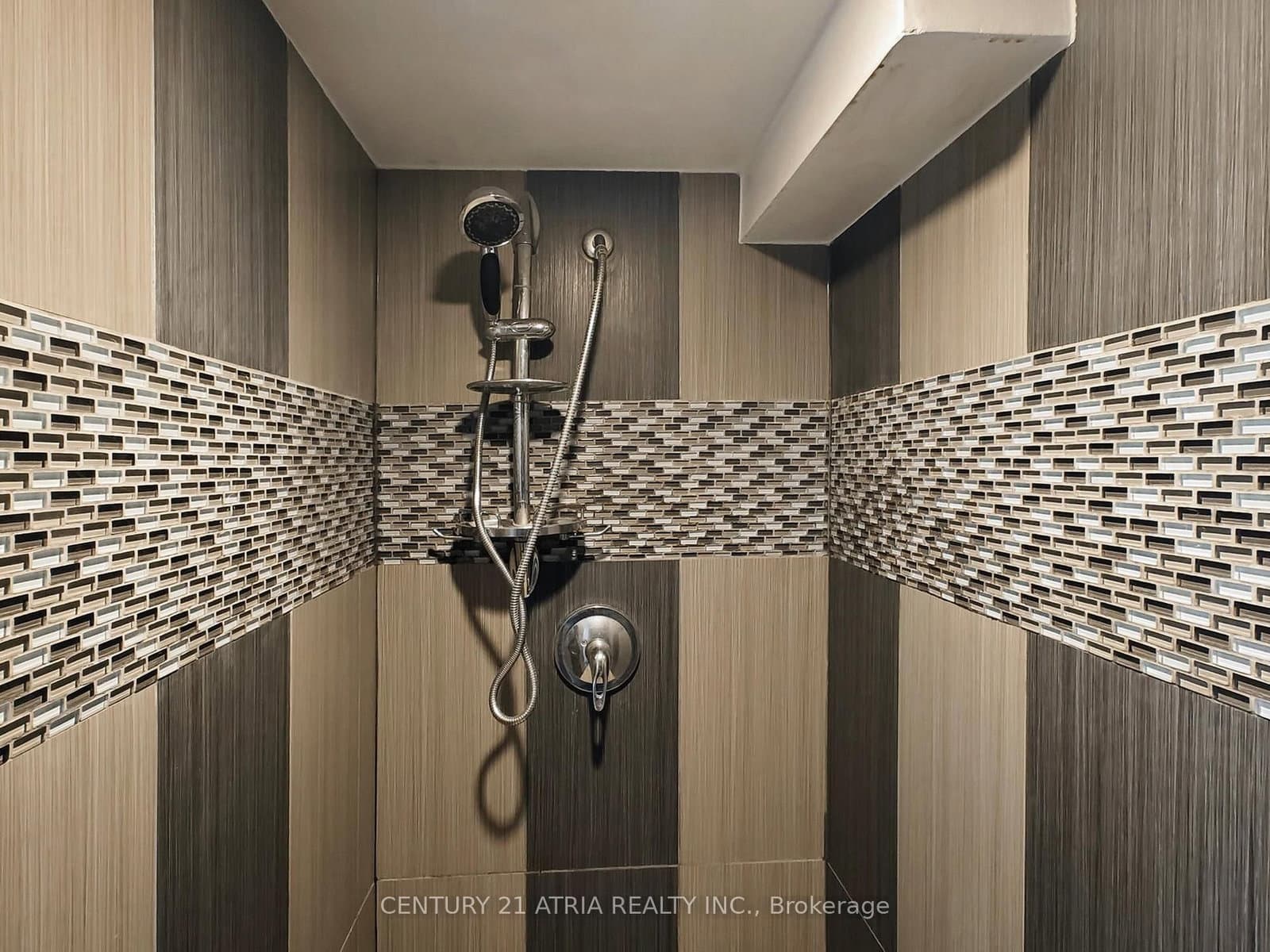 2828 Danforth Avenue, Unit Lower thumbnail 20