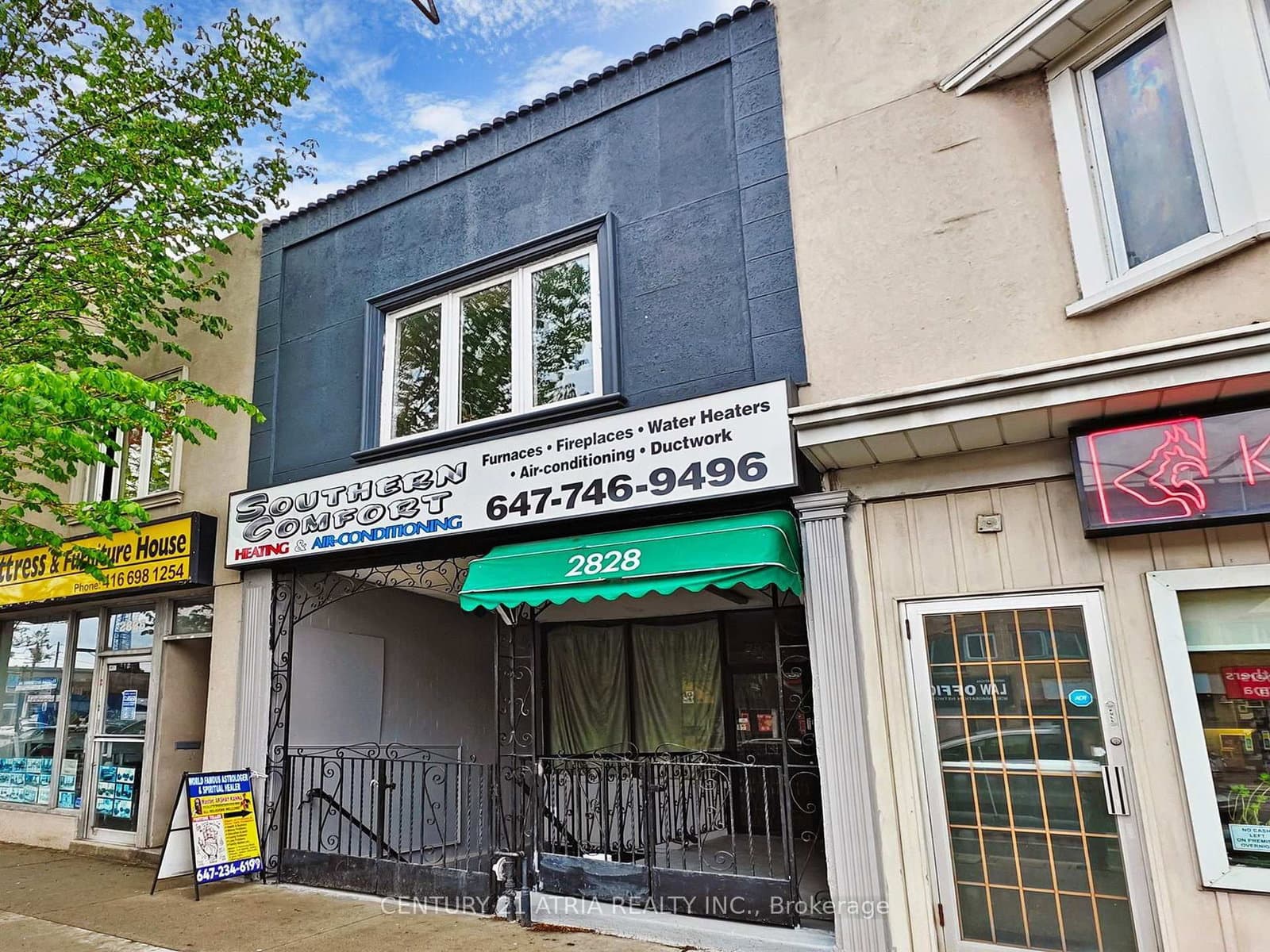 2828 Danforth Avenue, Unit Lower thumbnail 3