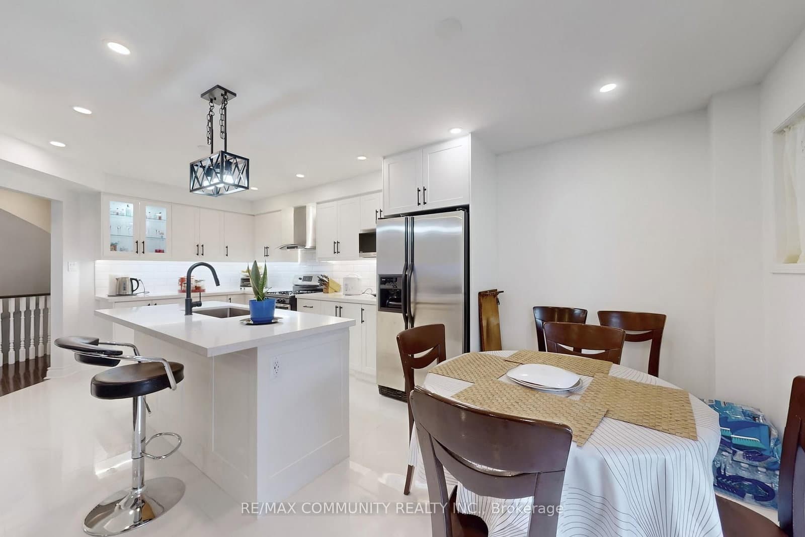 71 Hibbard Drive thumbnail 15