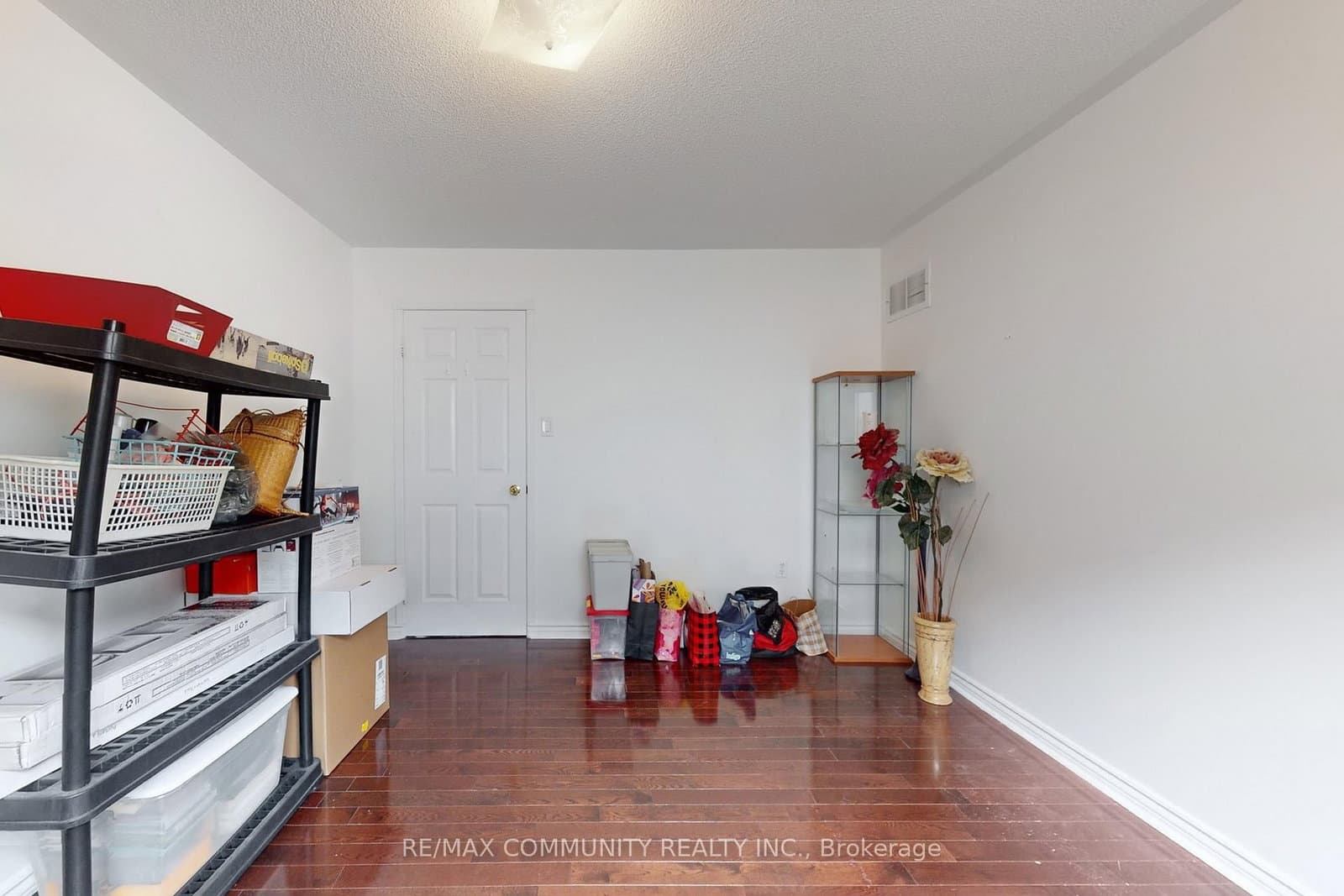 71 Hibbard Drive thumbnail 39