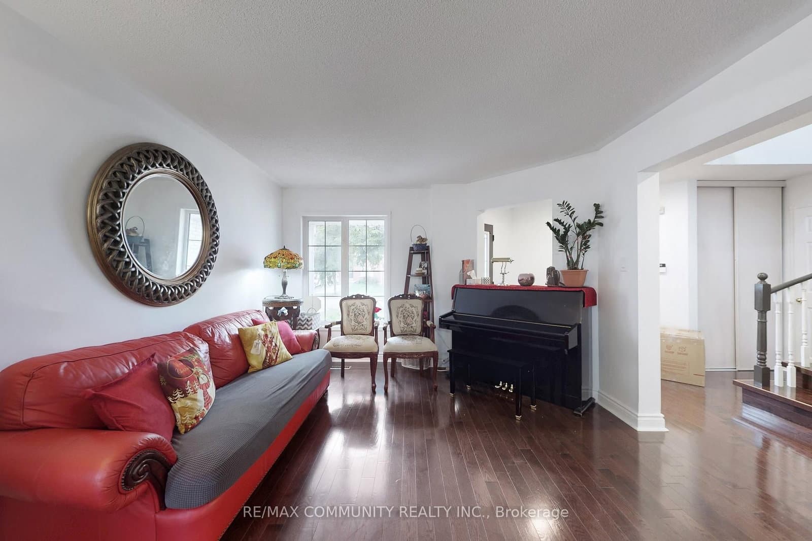 71 Hibbard Drive thumbnail 4
