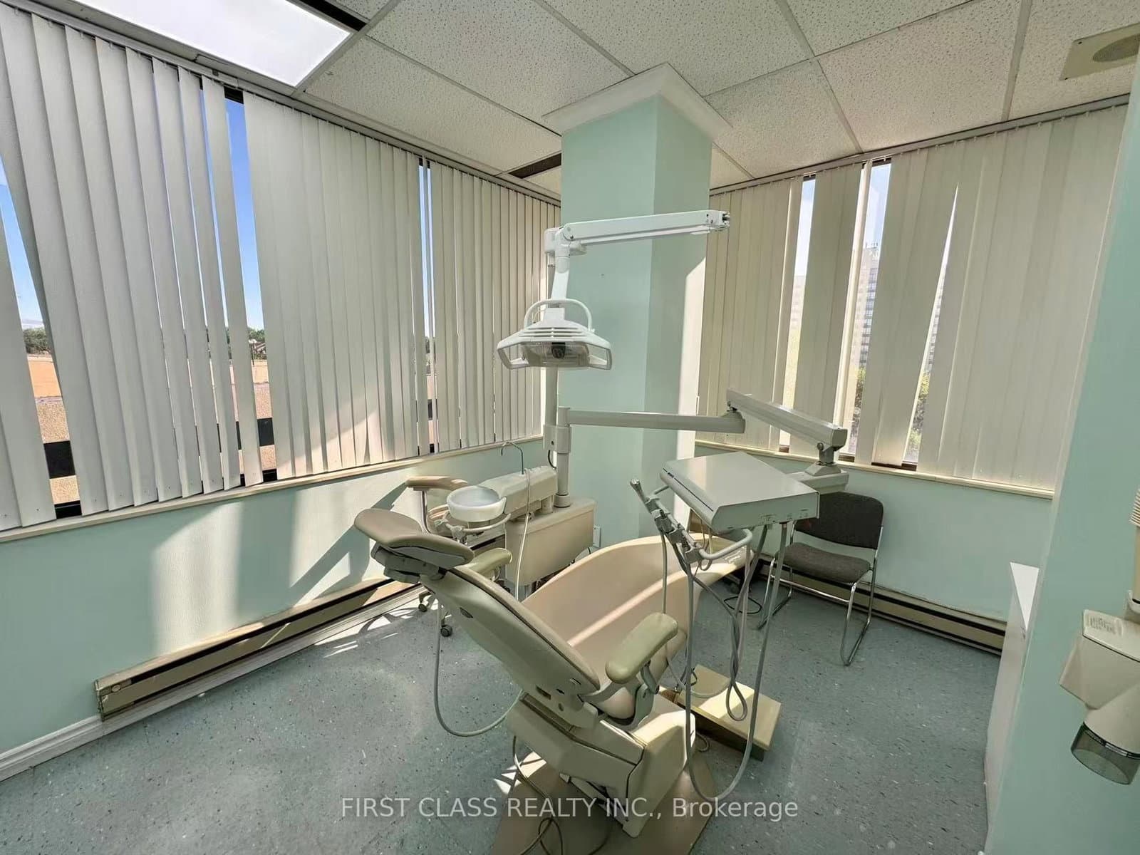 4002 Sheppard Avenue E, Unit 412 thumbnail 15