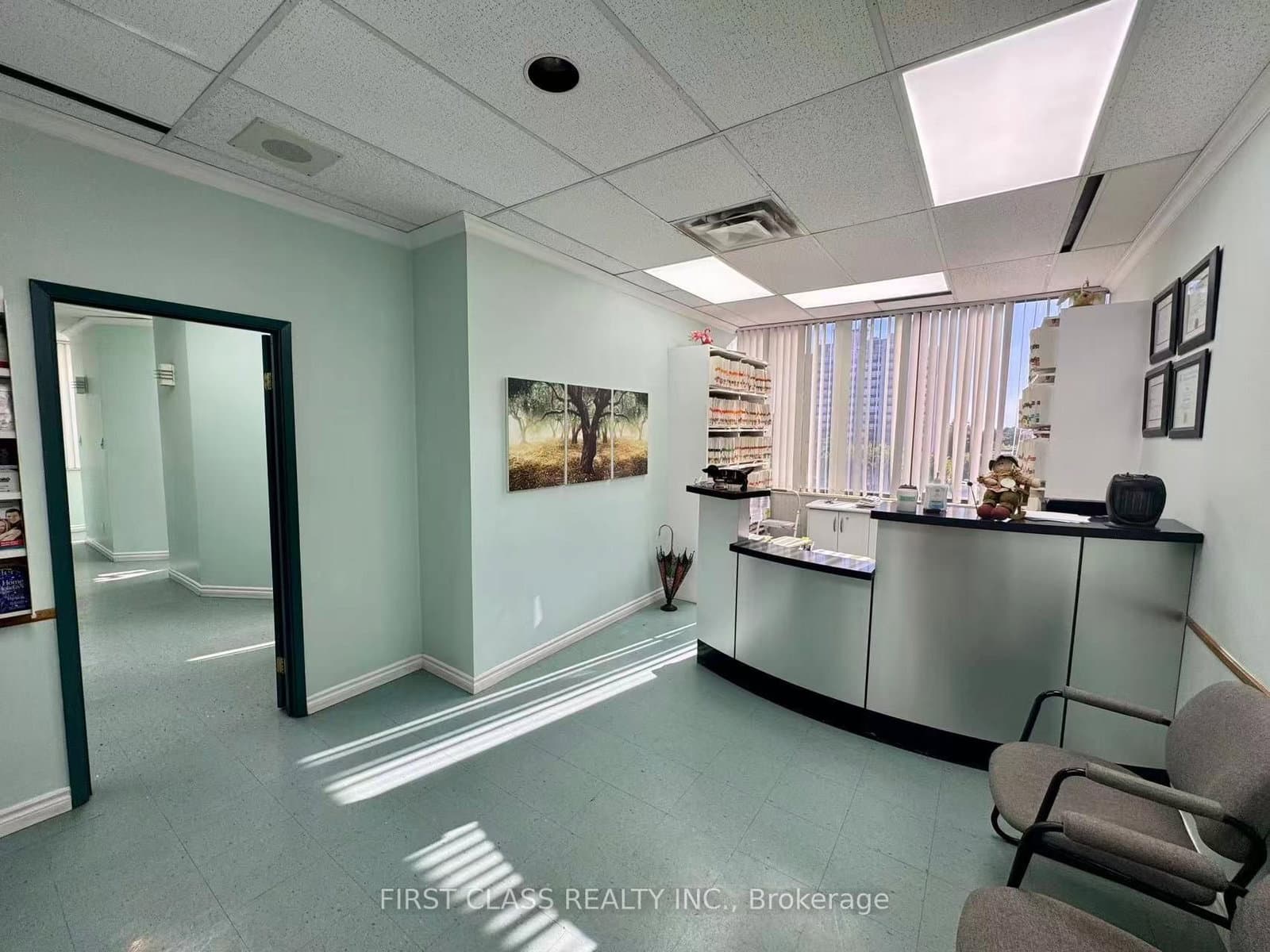 4002 Sheppard Avenue E, Unit 412 thumbnail 5
