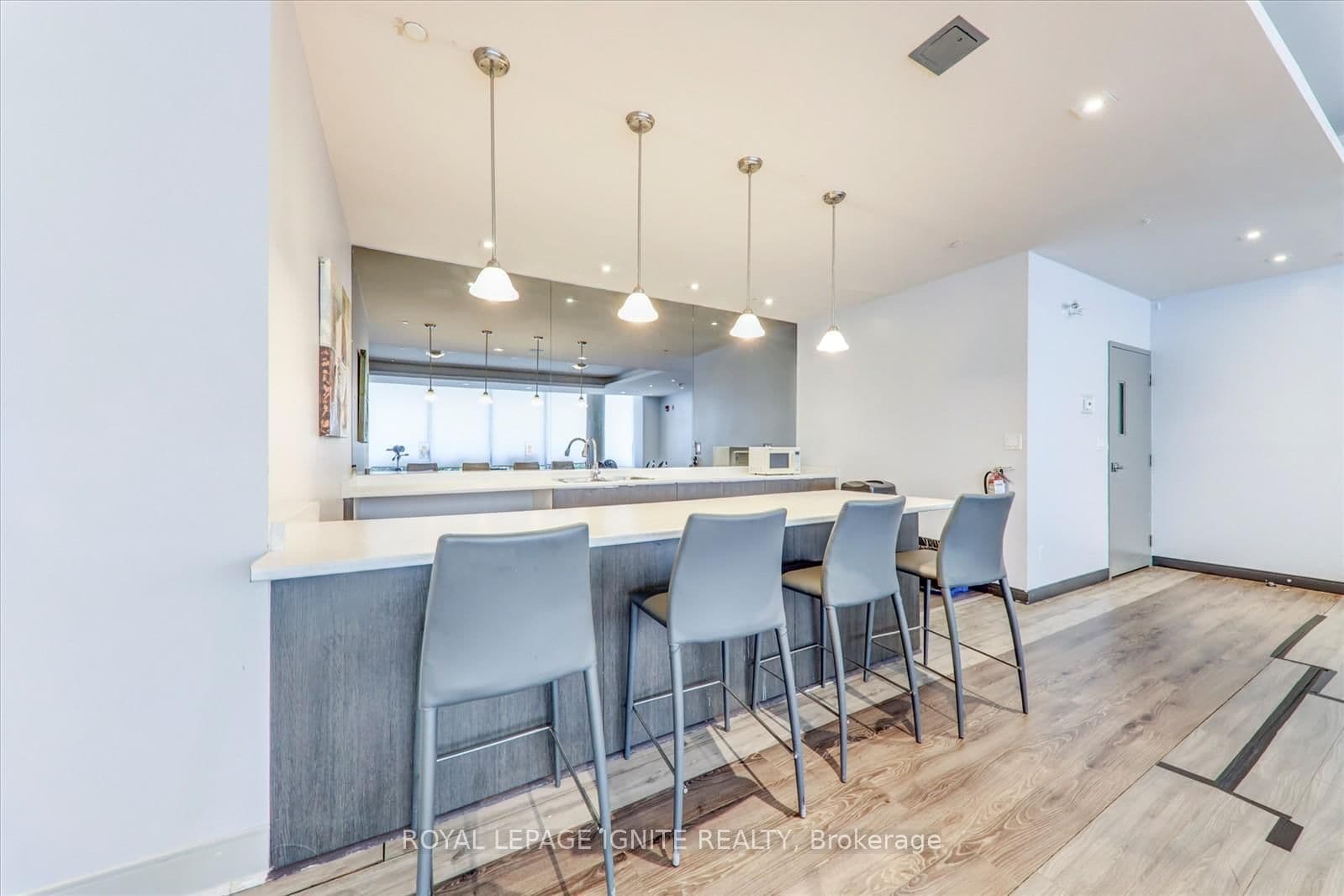 3560 St Clair Avenue E, Unit 116 thumbnail 28