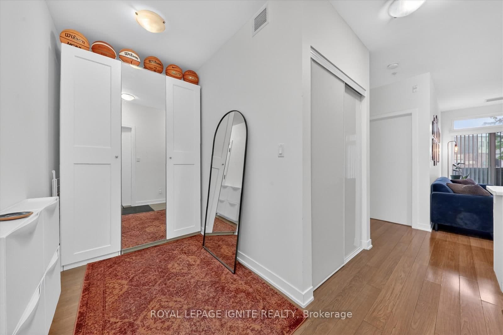 3560 St Clair Avenue E, Unit 116 thumbnail 8