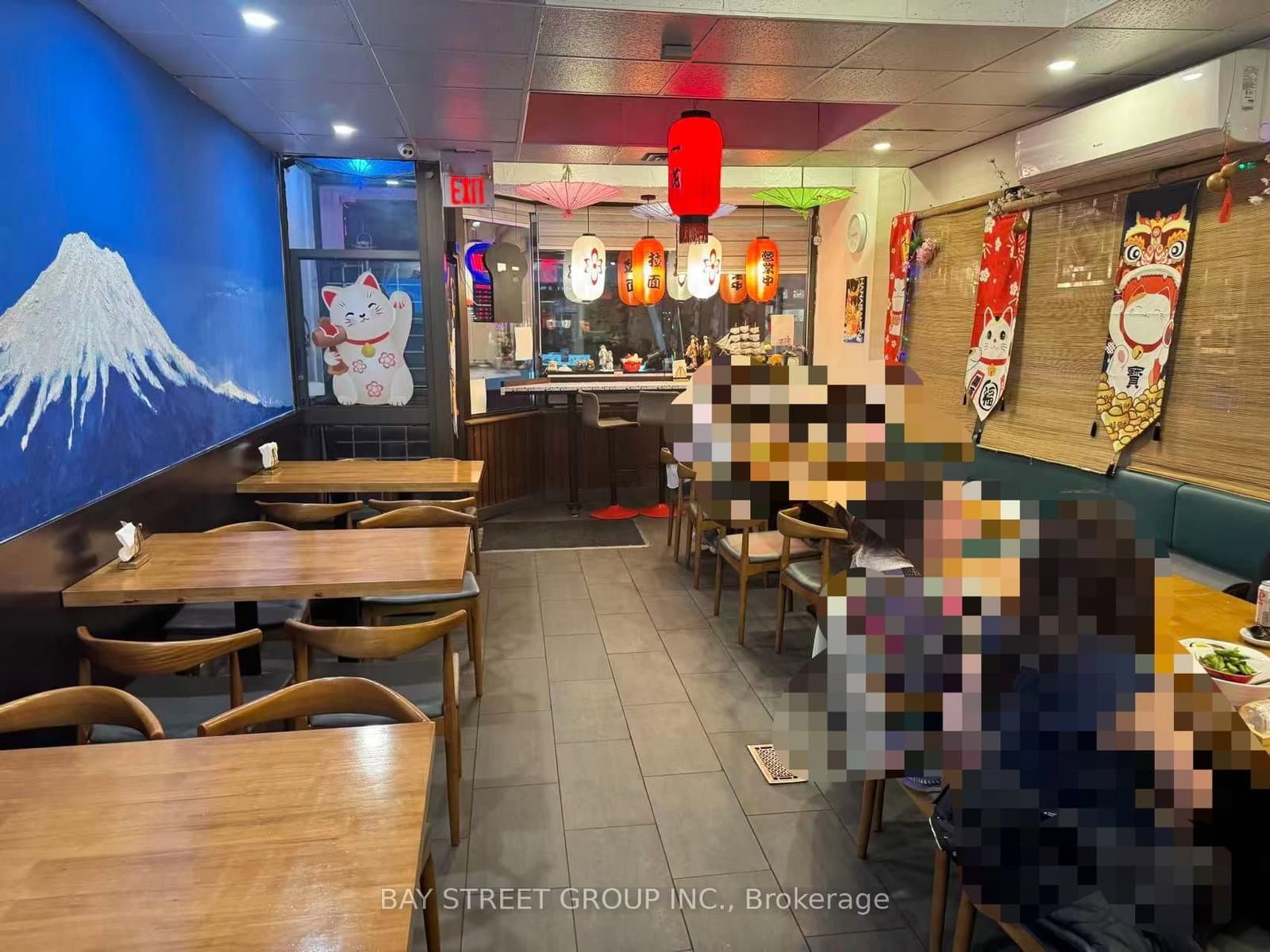 1024 Gerrard Street E thumbnail 2