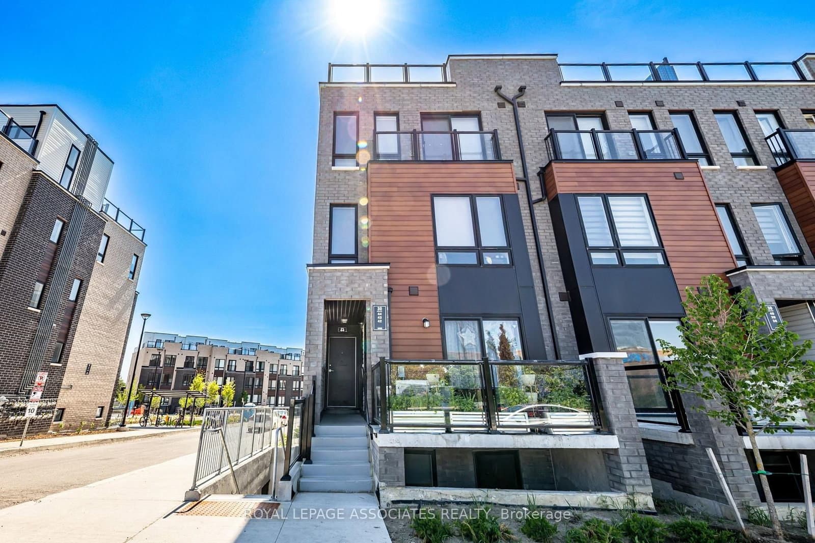 30 Liben Way, Unit 44 - Image 1