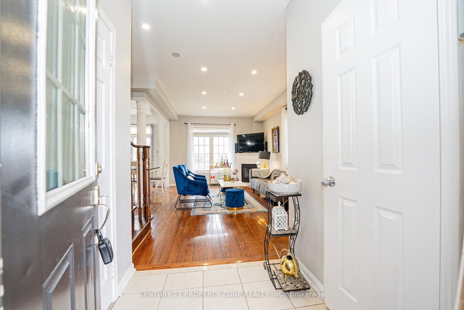 804 Ormond Drive thumbnail 4