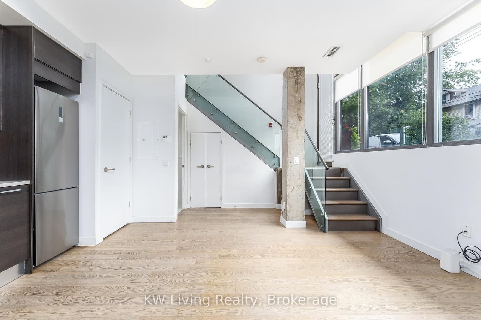90 Broadview Avenue, Unit LW1 thumbnail 12