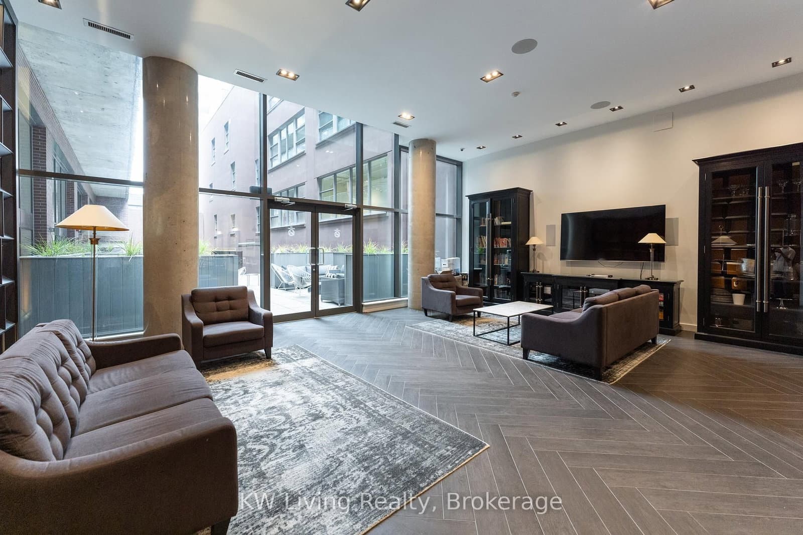 90 Broadview Avenue, Unit LW1 thumbnail 31