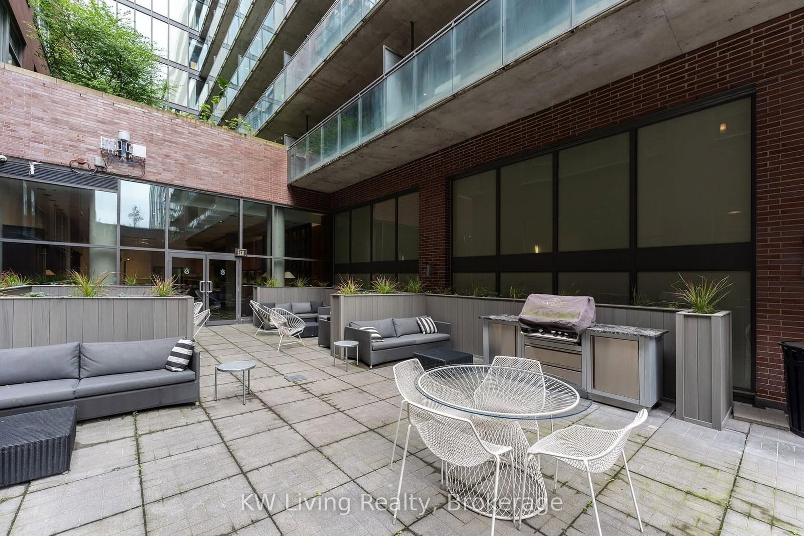 90 Broadview Avenue, Unit LW1 thumbnail 33