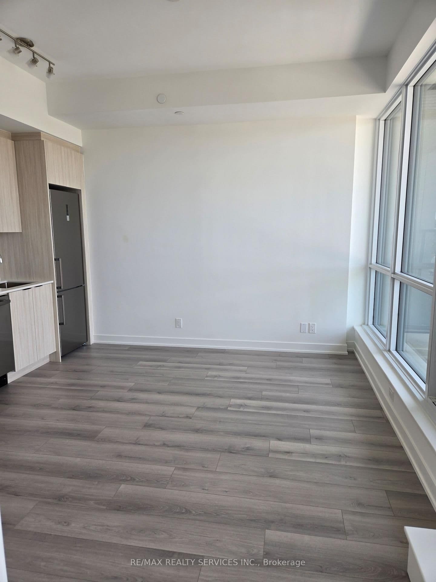 20 Deans Drive, Unit 217 thumbnail 7