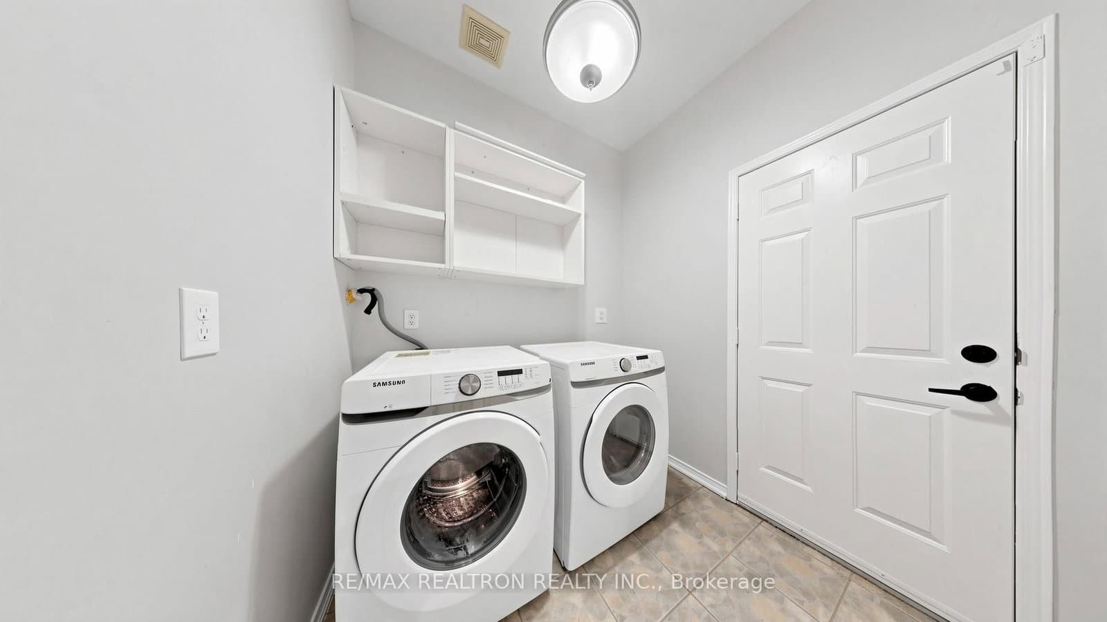 58 Bradbury Crescent thumbnail 21