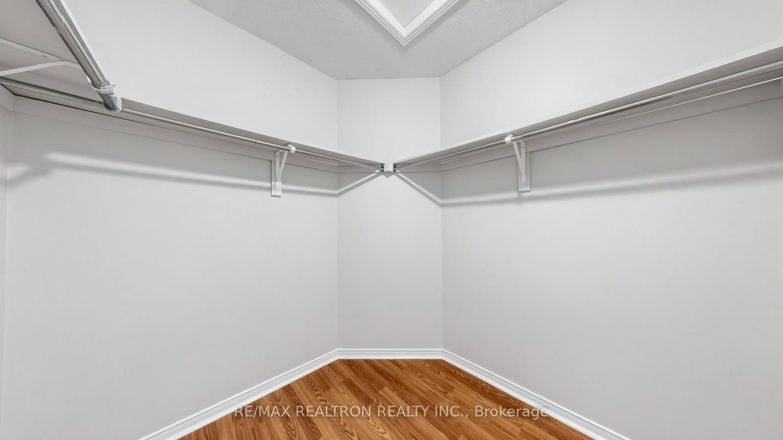 58 Bradbury Crescent thumbnail 25