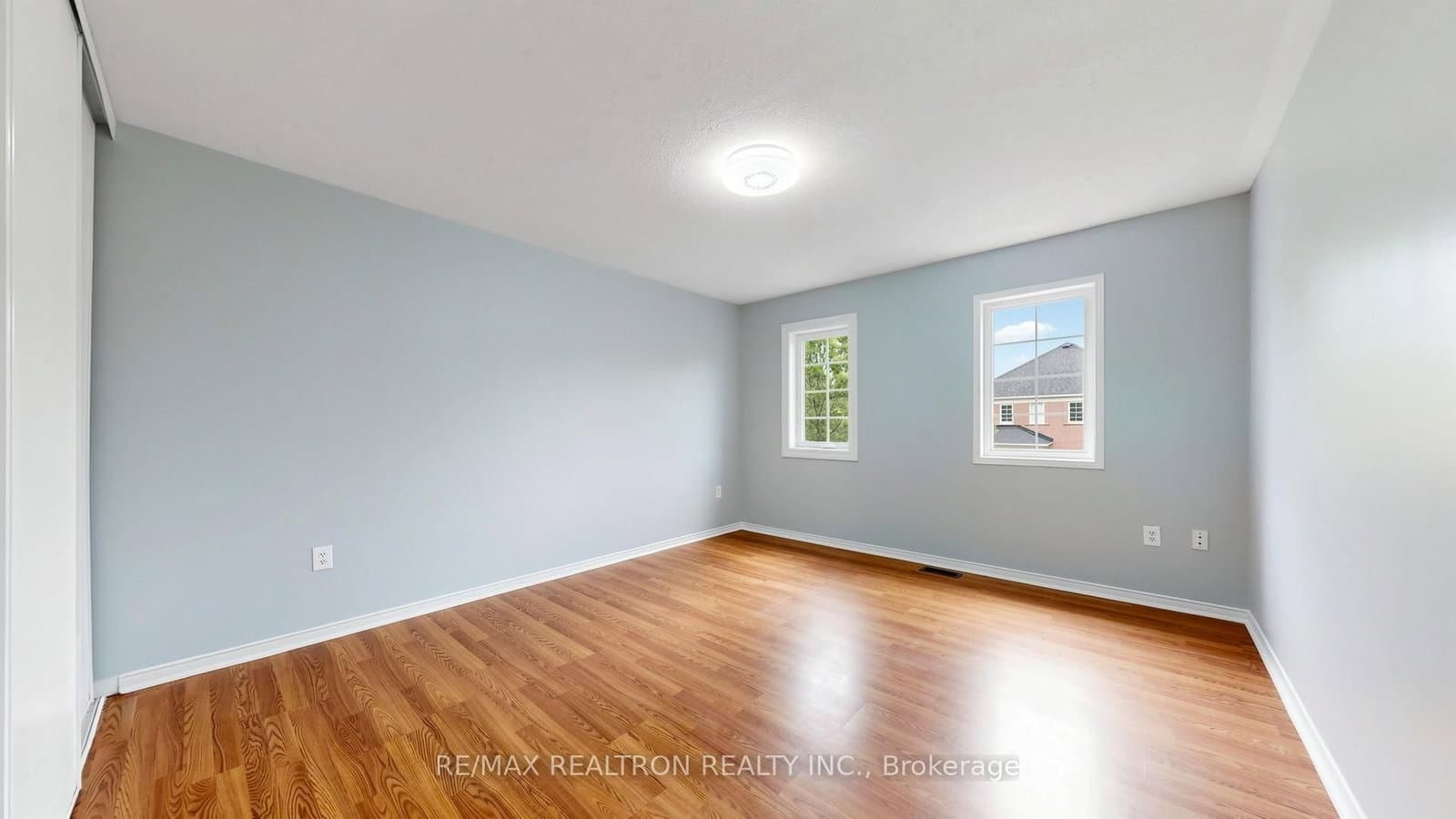58 Bradbury Crescent thumbnail 28