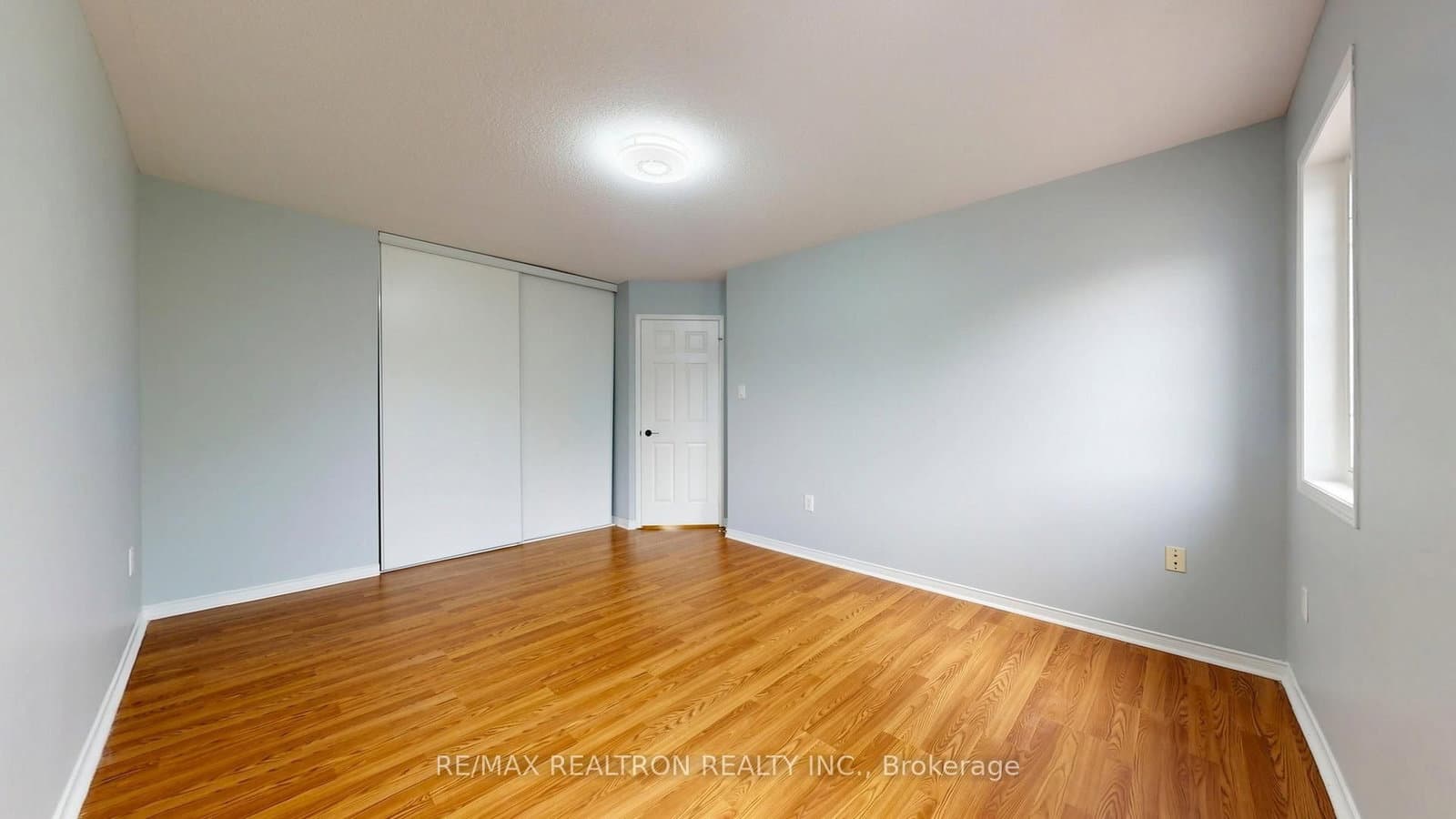 58 Bradbury Crescent thumbnail 34