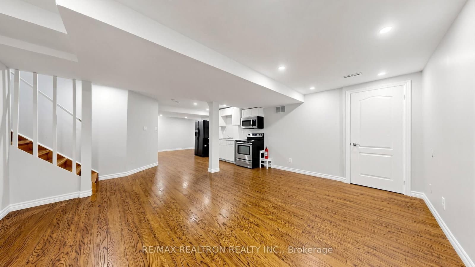 58 Bradbury Crescent thumbnail 36