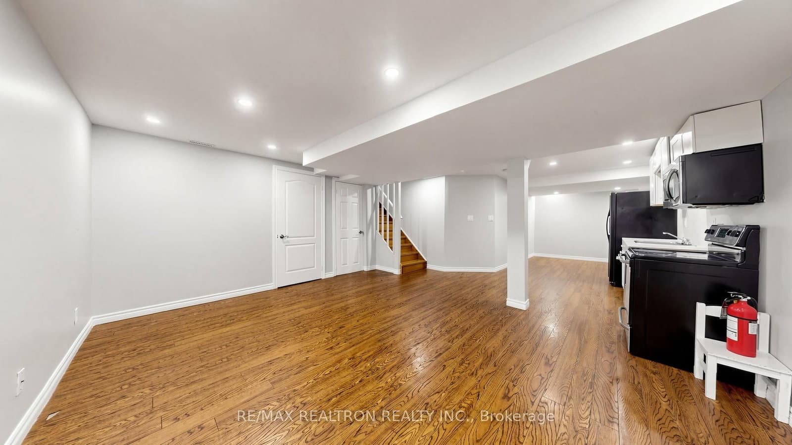 58 Bradbury Crescent thumbnail 37