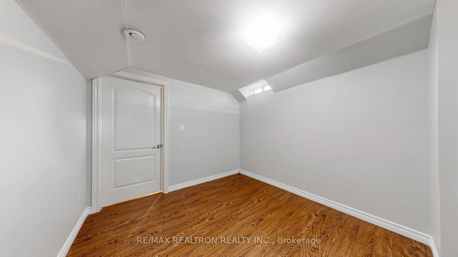 58 Bradbury Crescent thumbnail 43
