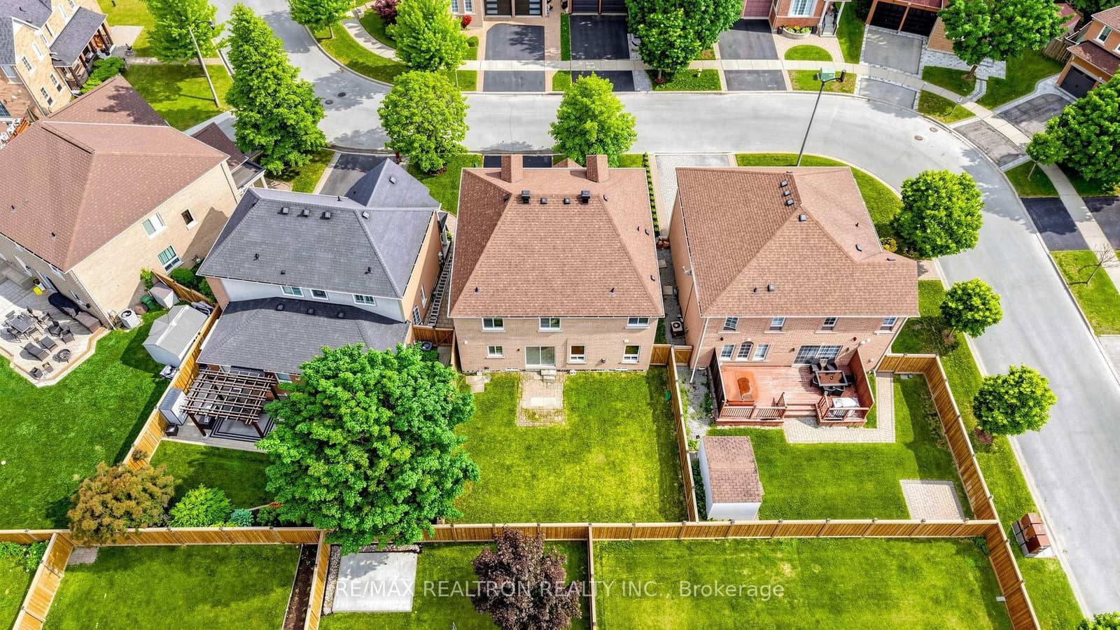 58 Bradbury Crescent thumbnail 48