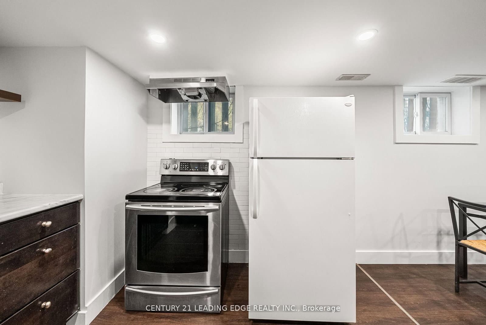 620 Birchmount Road, Unit unit 1B thumbnail 9