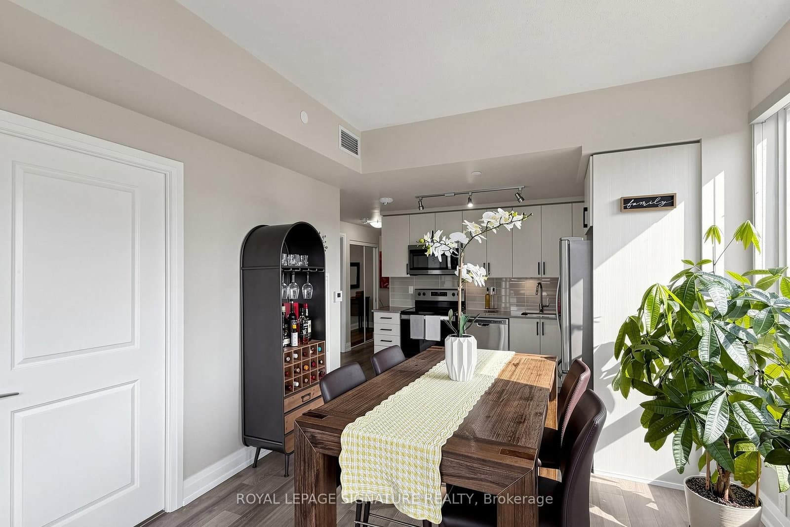 3121 Sheppard Avenue E, Unit 503 thumbnail 6