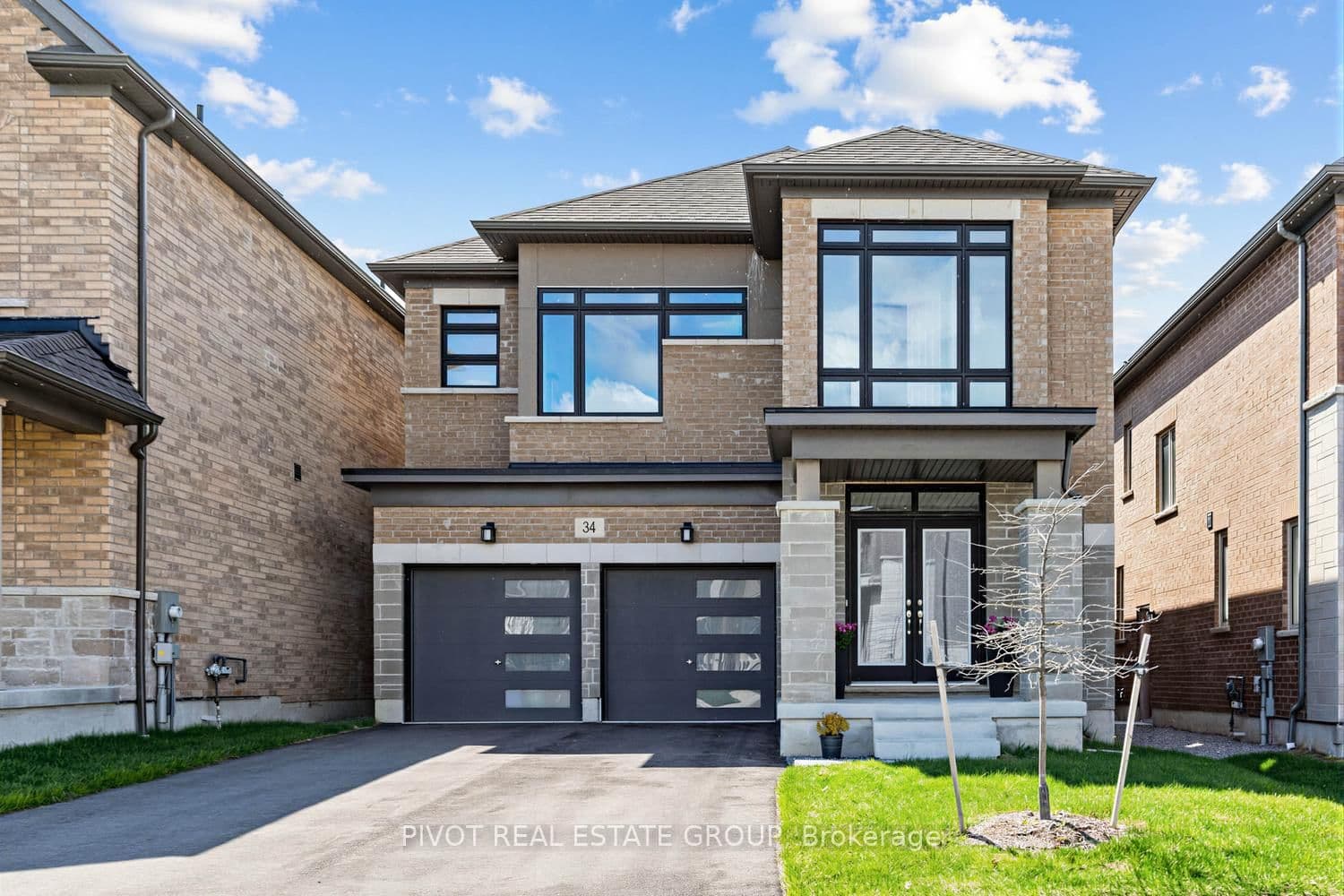 34 Waterfront Crescent thumbnail 2