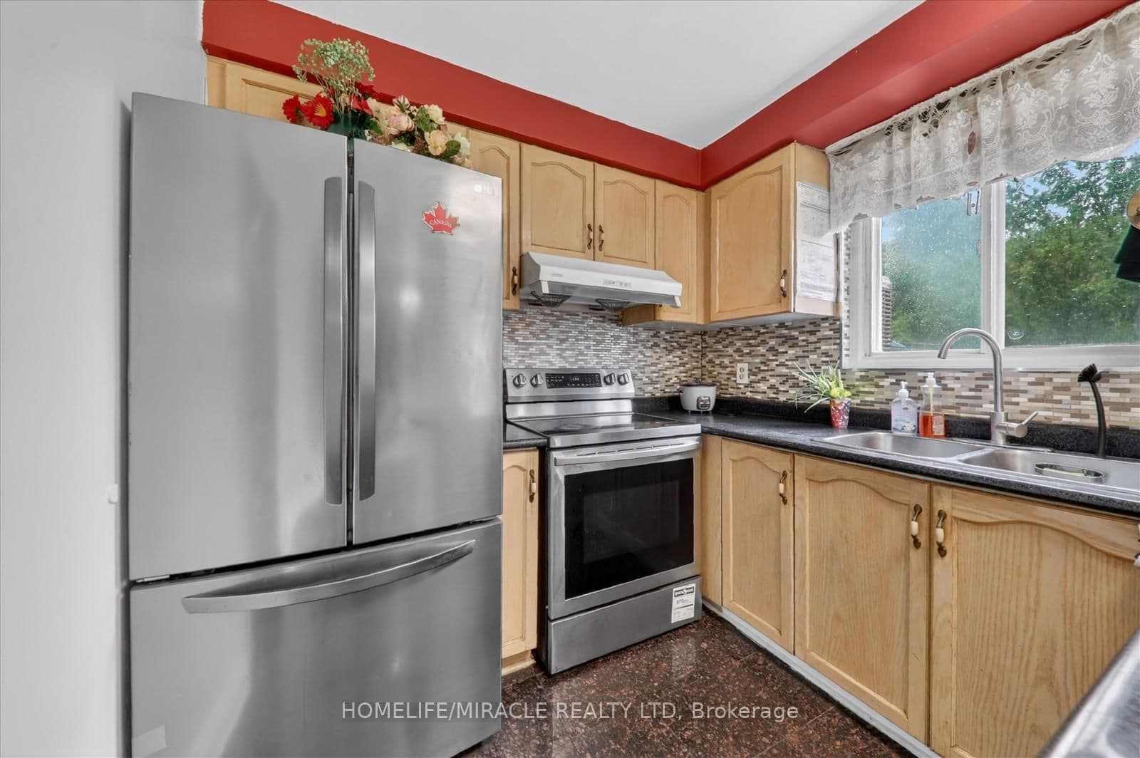 42 Nahanni Terrace thumbnail 16