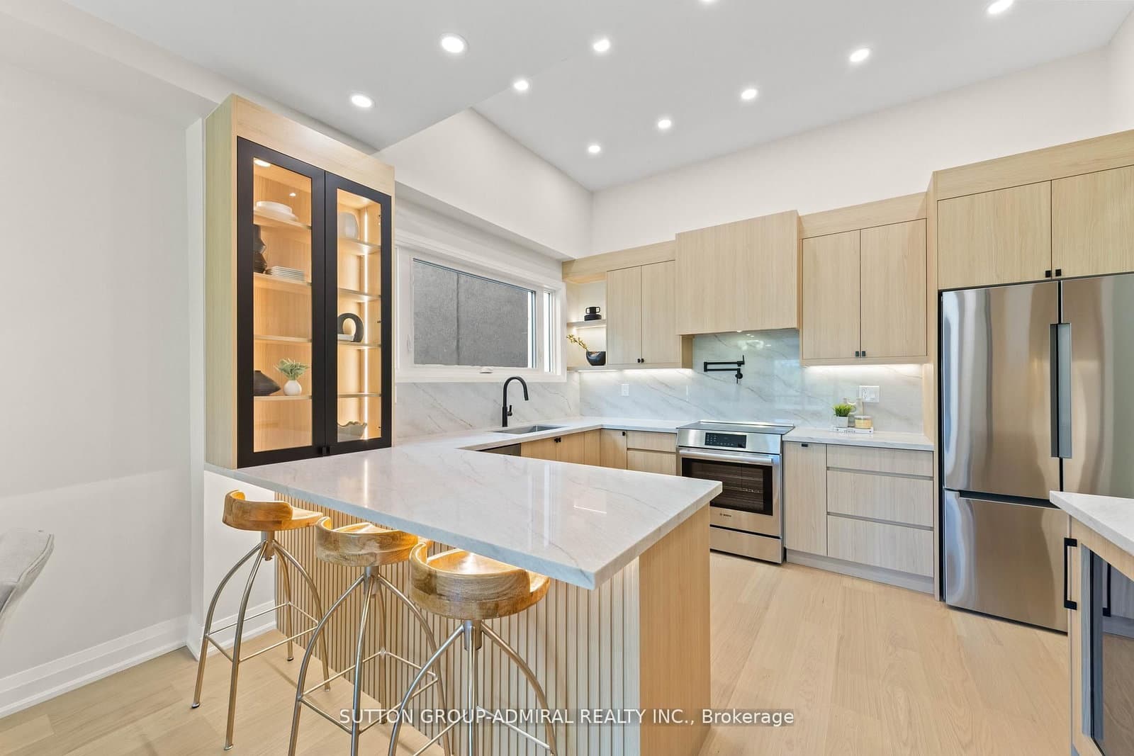 35 Beechwood Drive thumbnail 16
