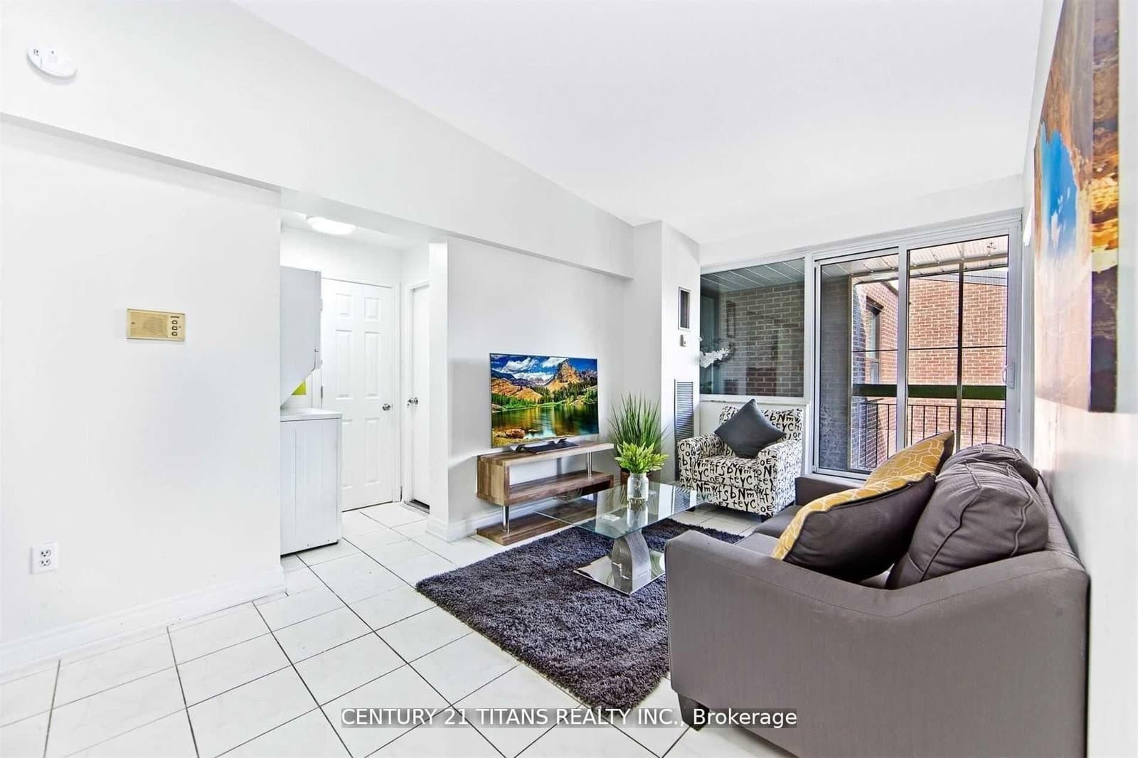 4064 Lawrence Avenue E, Unit #510 thumbnail 2