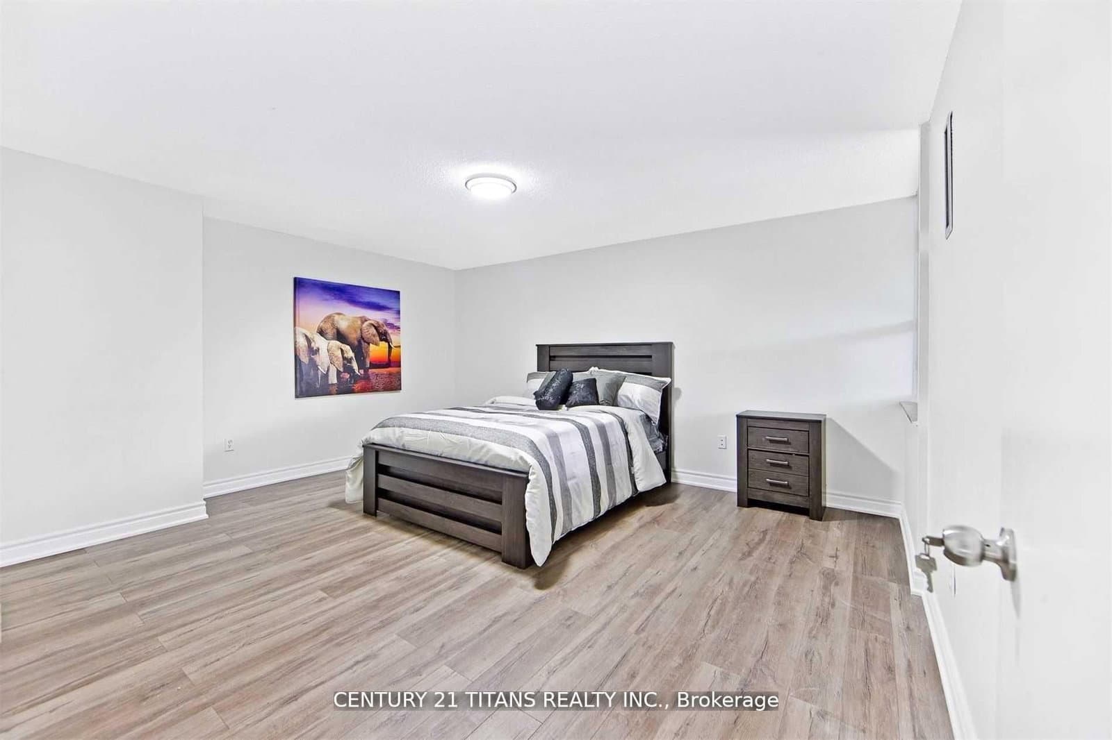 4064 Lawrence Avenue E, Unit #510 thumbnail 3