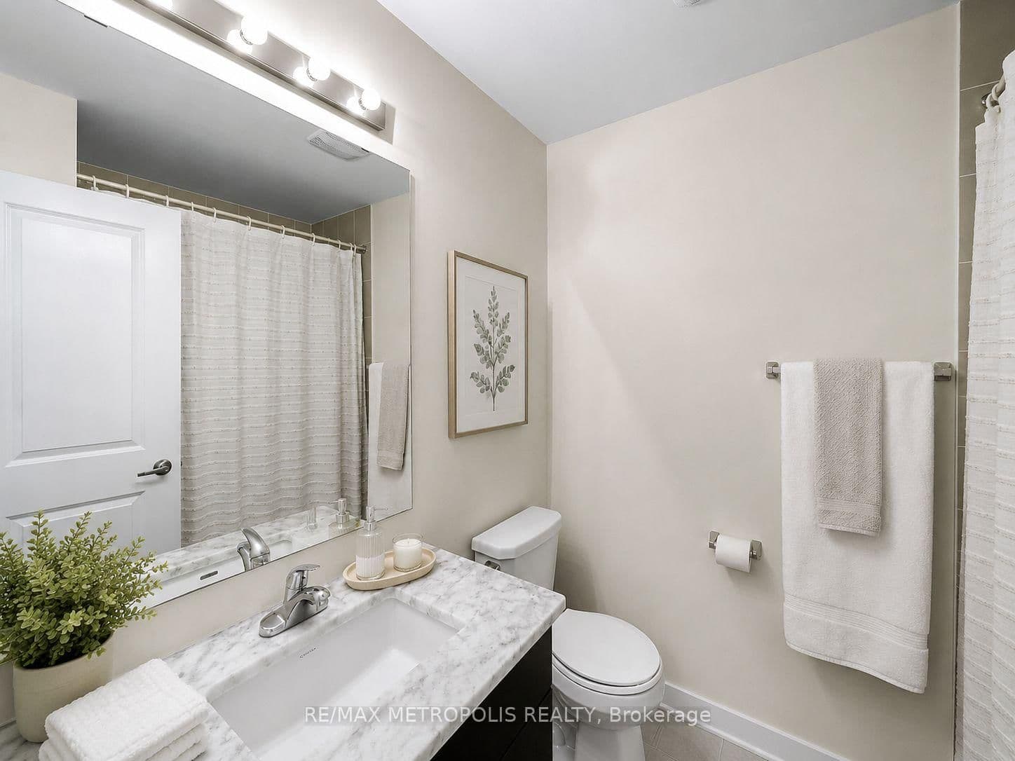 2521 Castlegate Crossing thumbnail 15