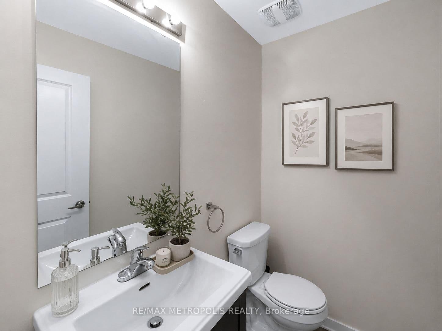 2521 Castlegate Crossing thumbnail 9