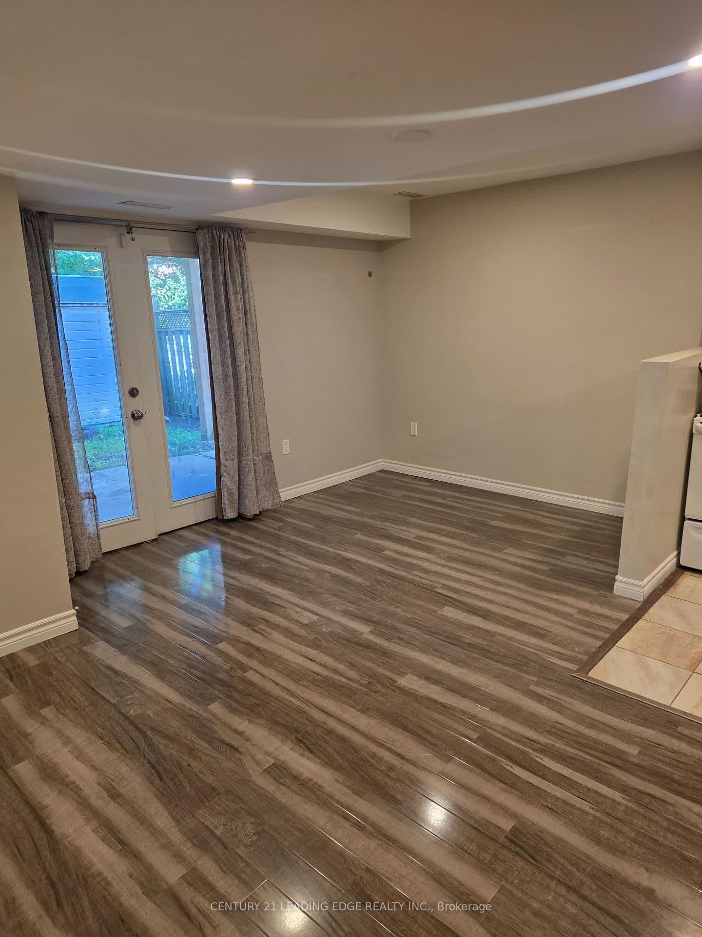 84 Hibbard Drive, Unit Bsmt thumbnail 13