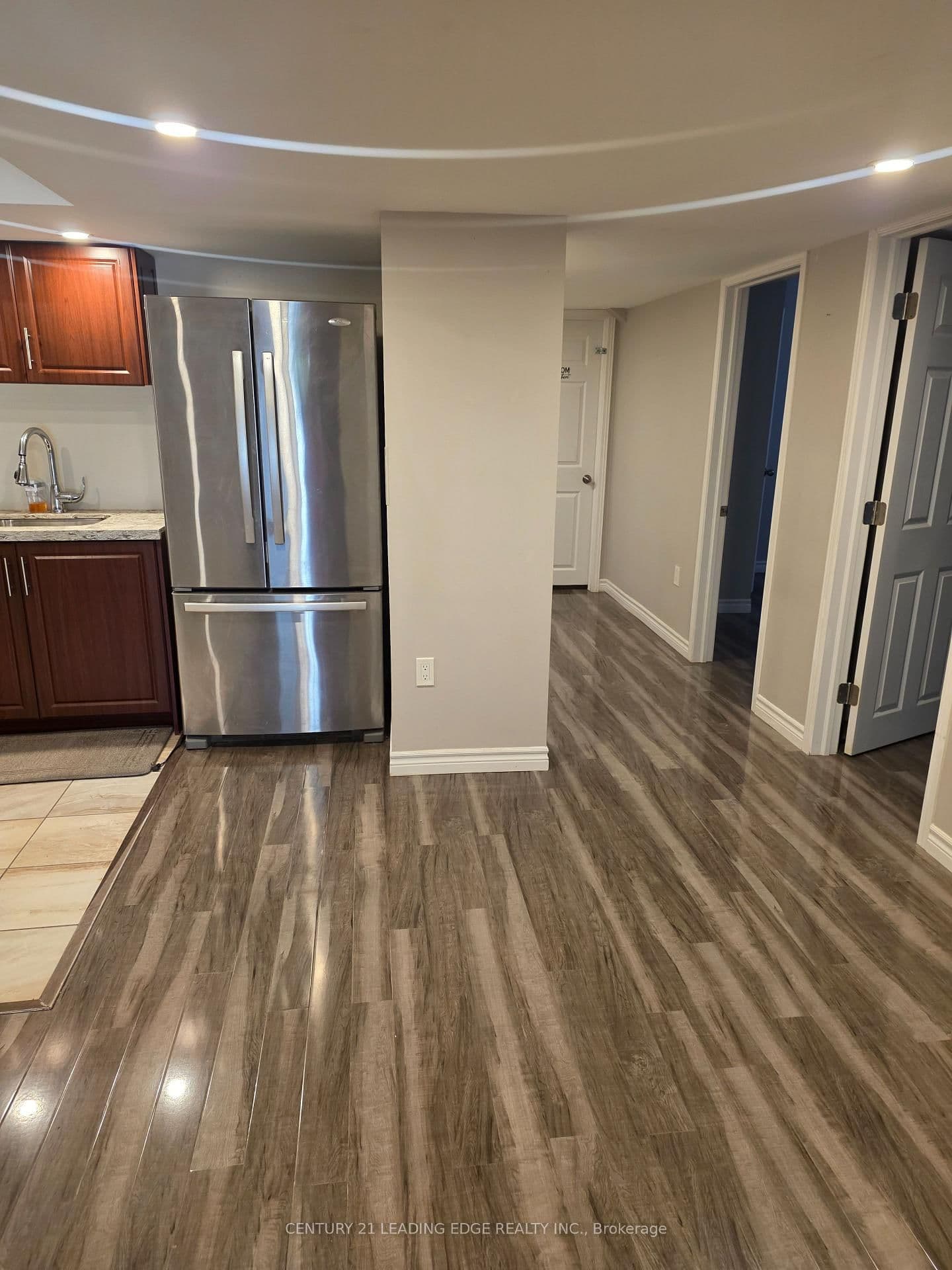 84 Hibbard Drive, Unit Bsmt thumbnail 3