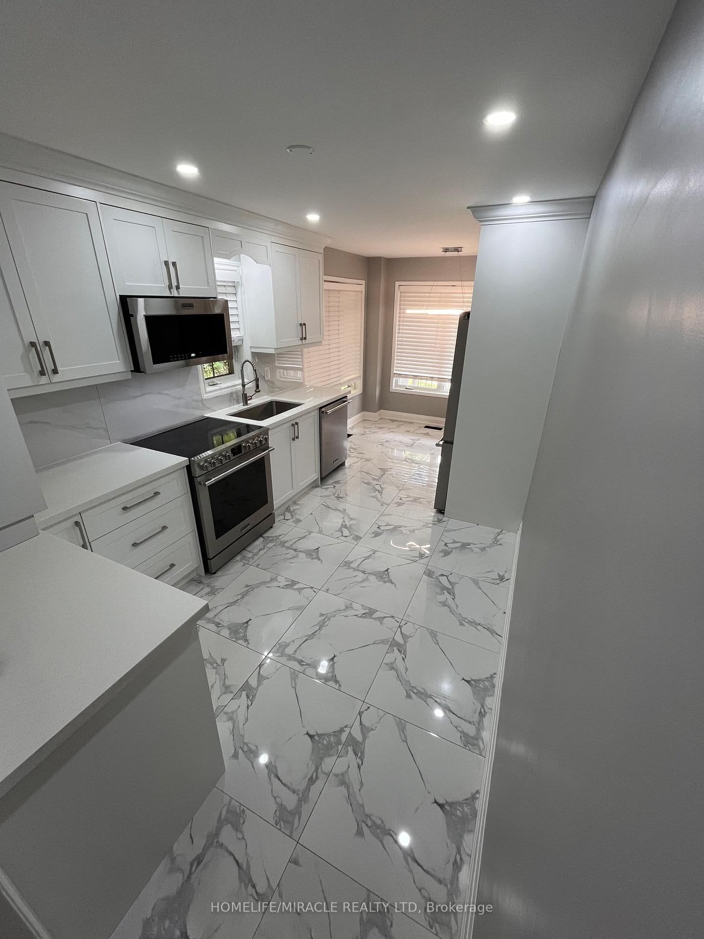 161 Cathedral Drive thumbnail 5