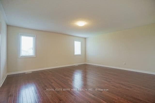 726 Coldstream Drive thumbnail 10
