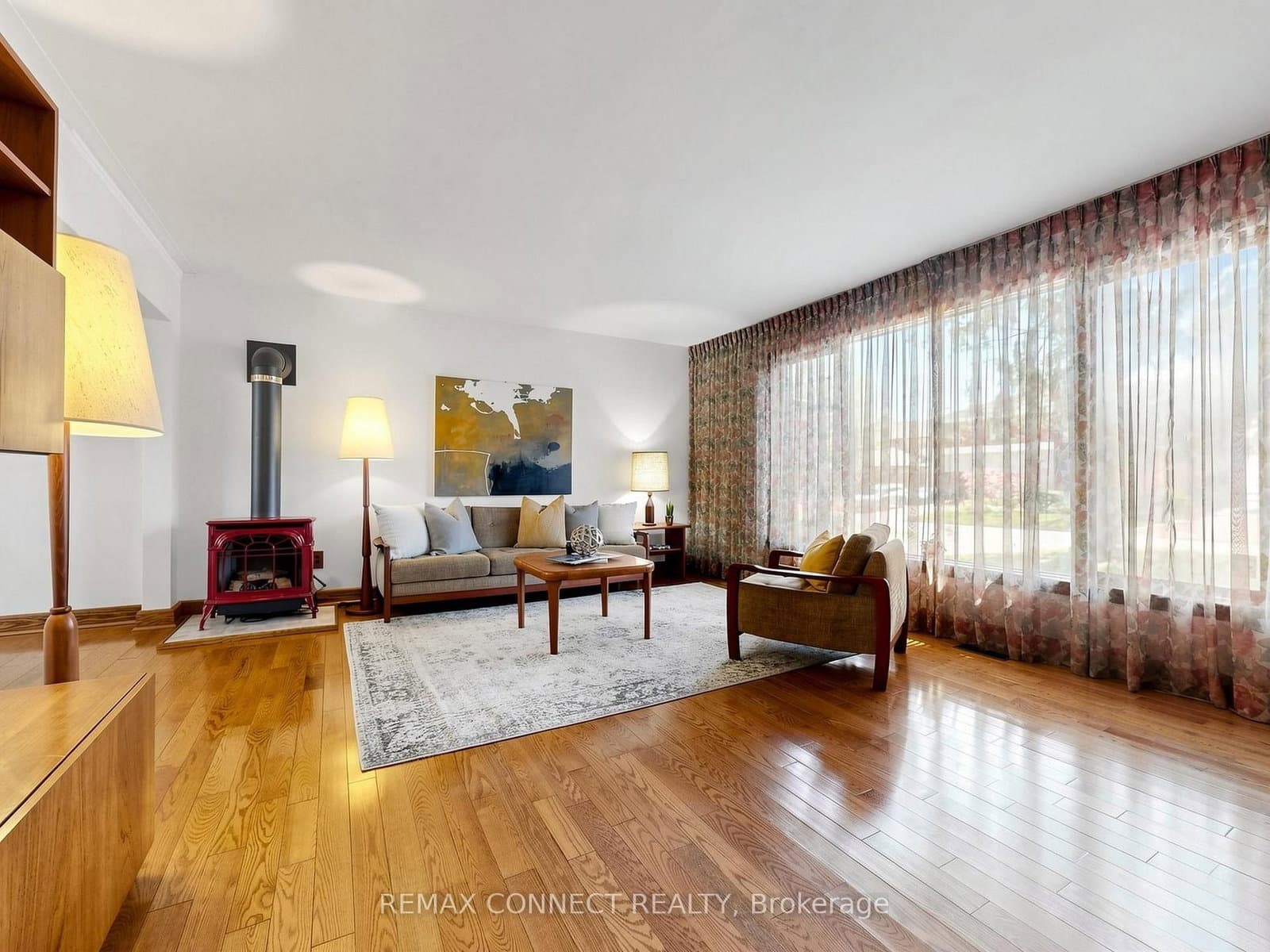 90 Sylvan Avenue thumbnail 3