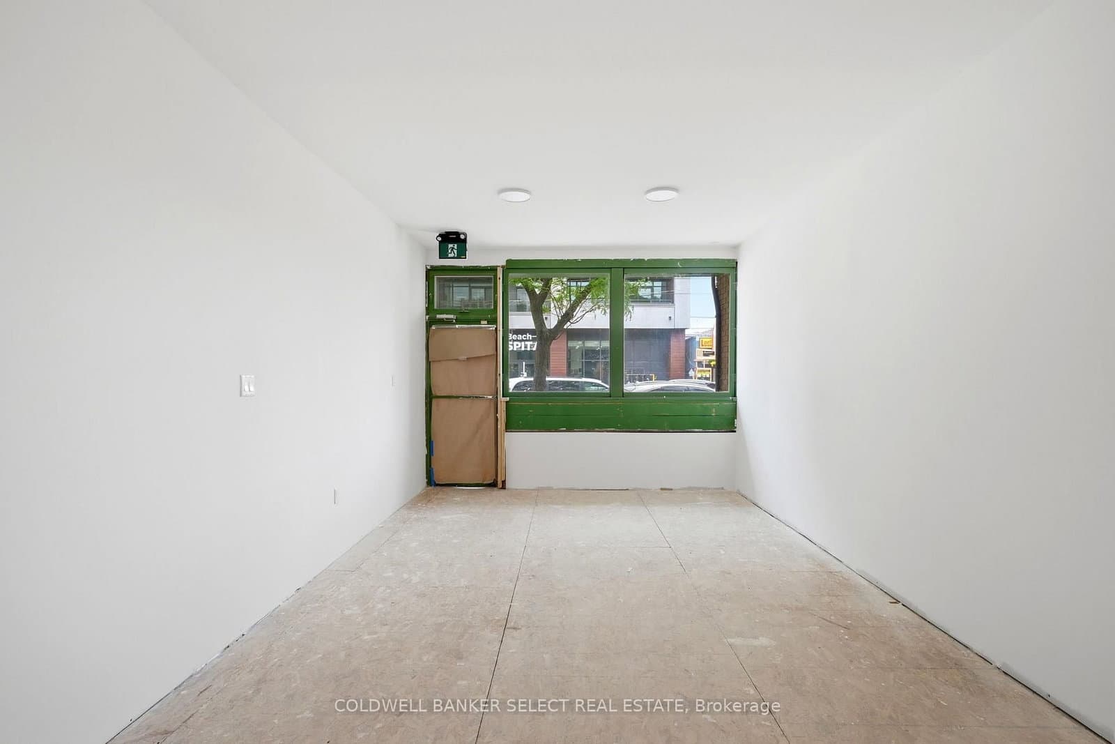 1276 Queen Street E thumbnail 8