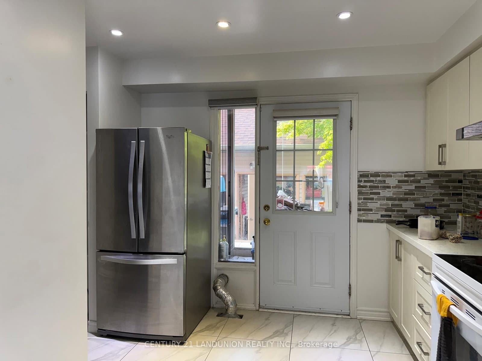 9544 Sheppard Avenue E thumbnail 4