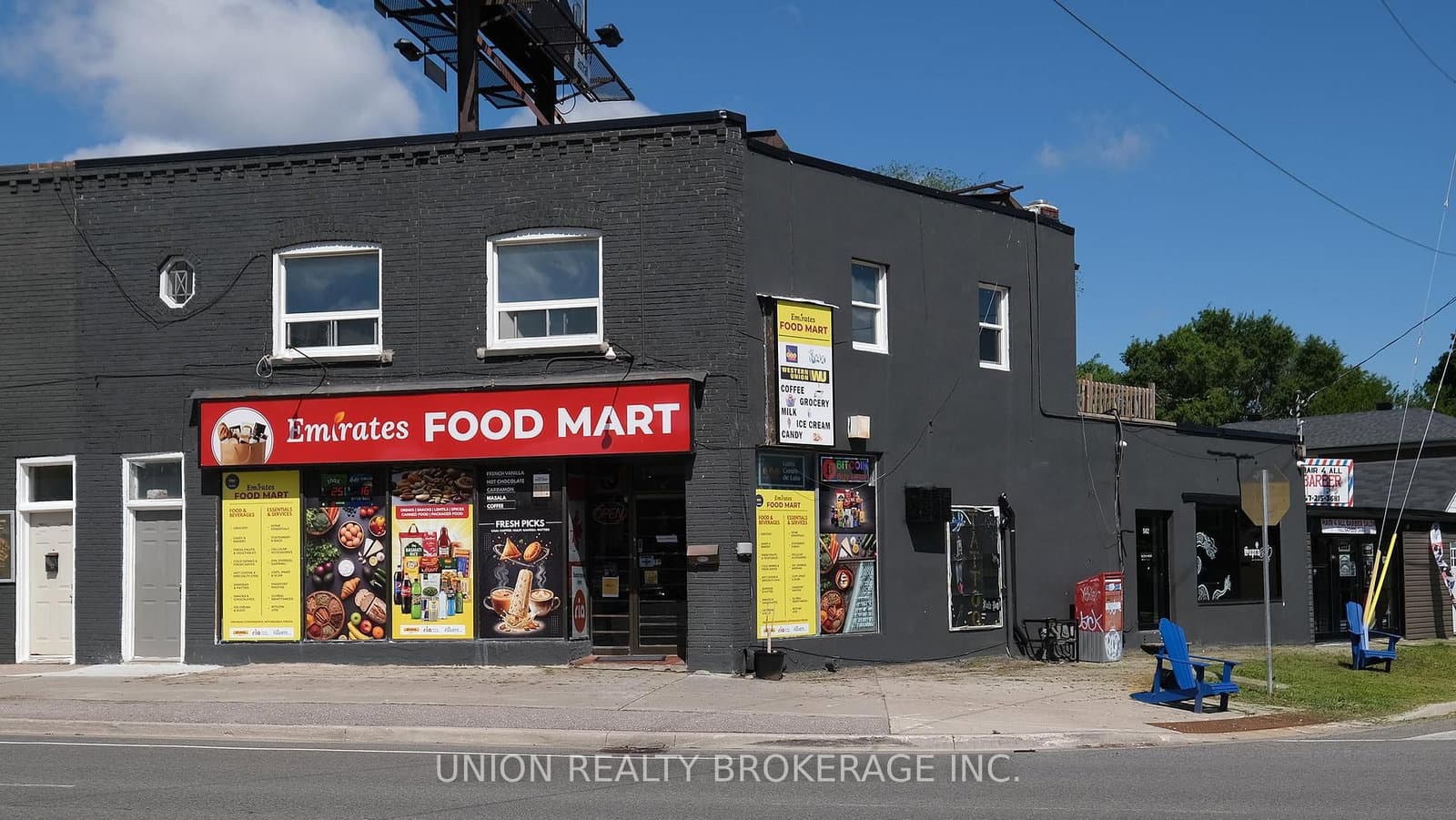 582 Danforth Road thumbnail 2