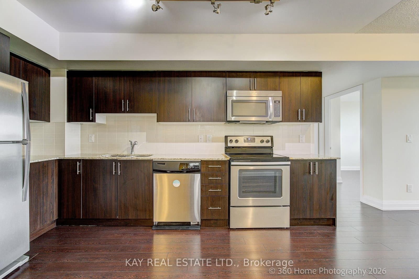 3520 Danforth Avenue, Unit 612 thumbnail 2